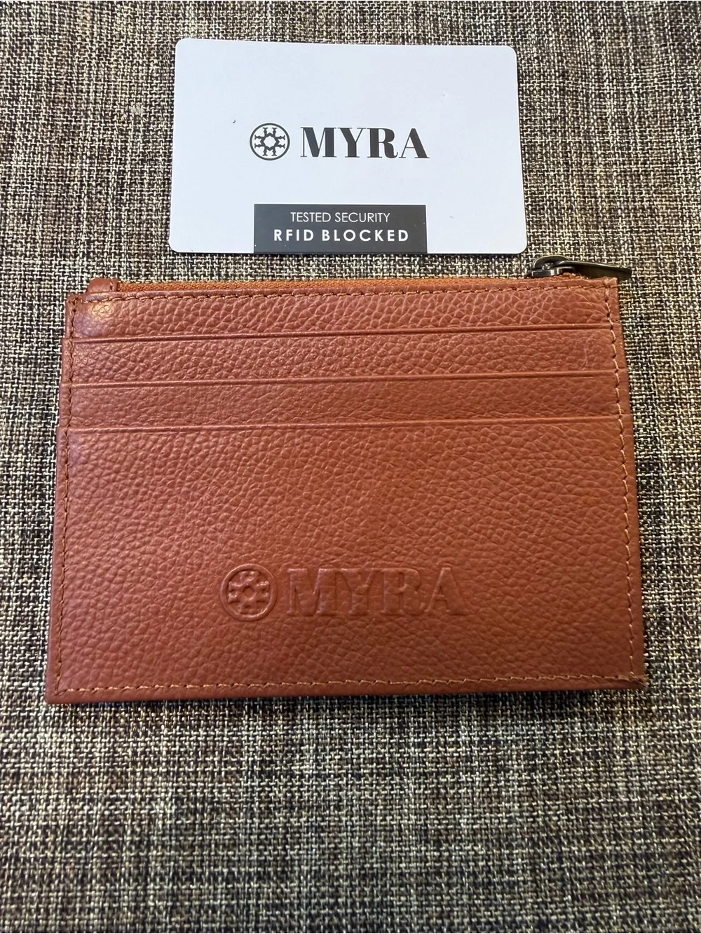 This Pastel Desert Sunrise Myra Leather, Canvas, Slots, Zips ,NWT Card Wallet